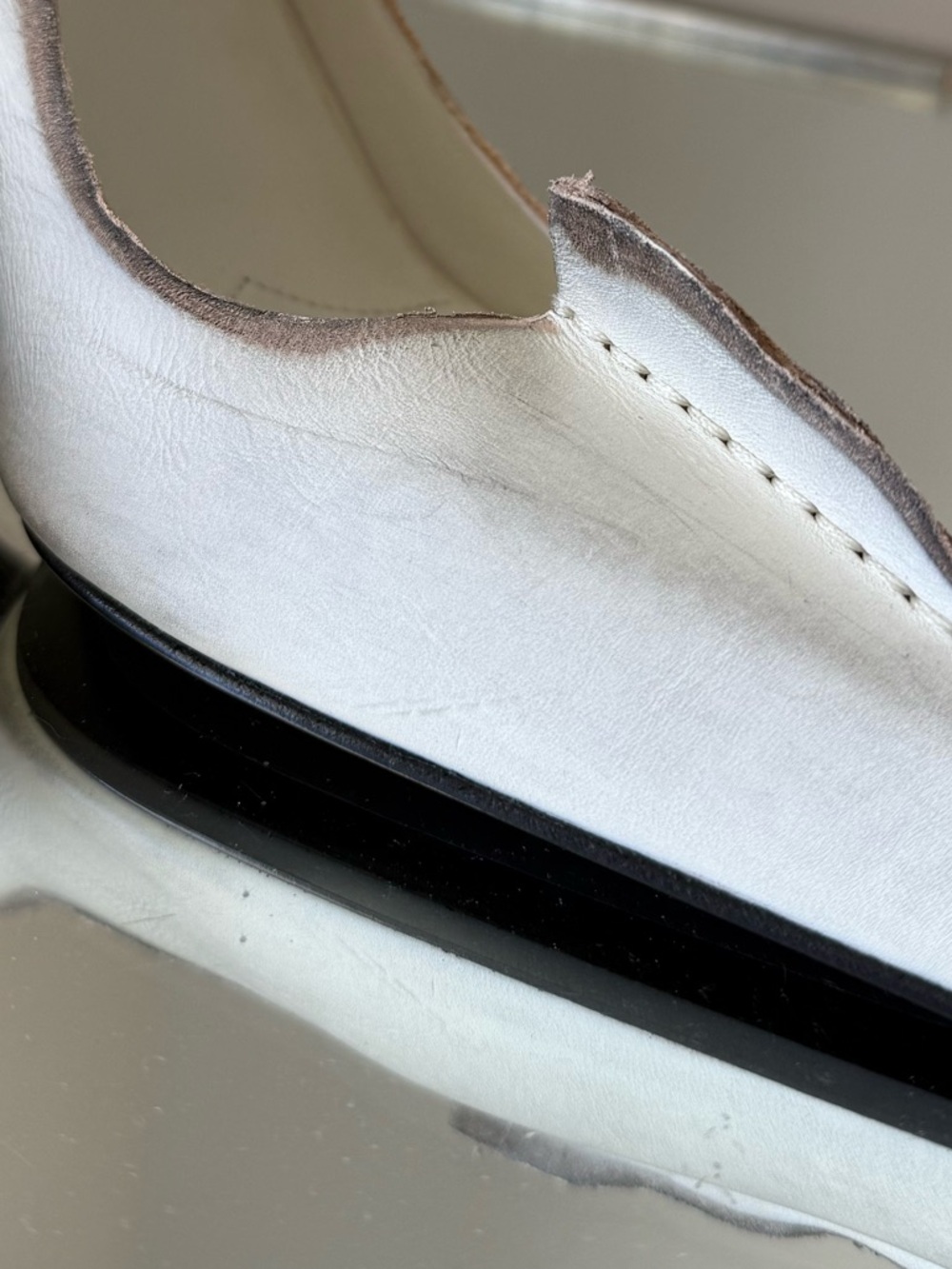 New Prada Antiqued Leather Pumps $1,550 39.5 - Picture 16 of 16